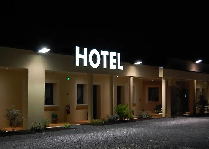 Hotel L'escale Périgueux Notre Dame 2*